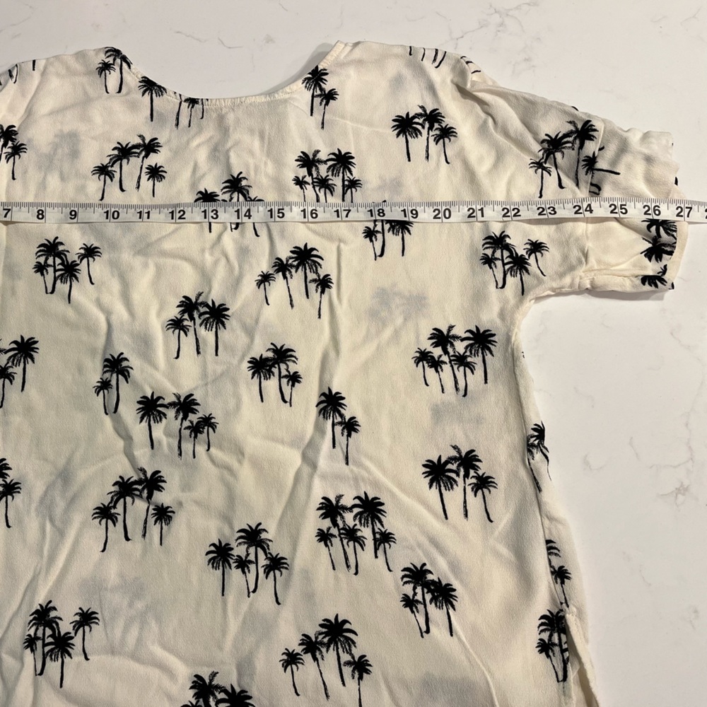 Palm Tree Top - Picture 5 of 5